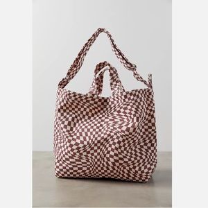 Baggu Horizontal Duck Bag in Brown Trippy Checker (discontinued print)